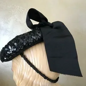 Accessories | Breathtaking 193s Vintage Black Fabric And  display picture 2